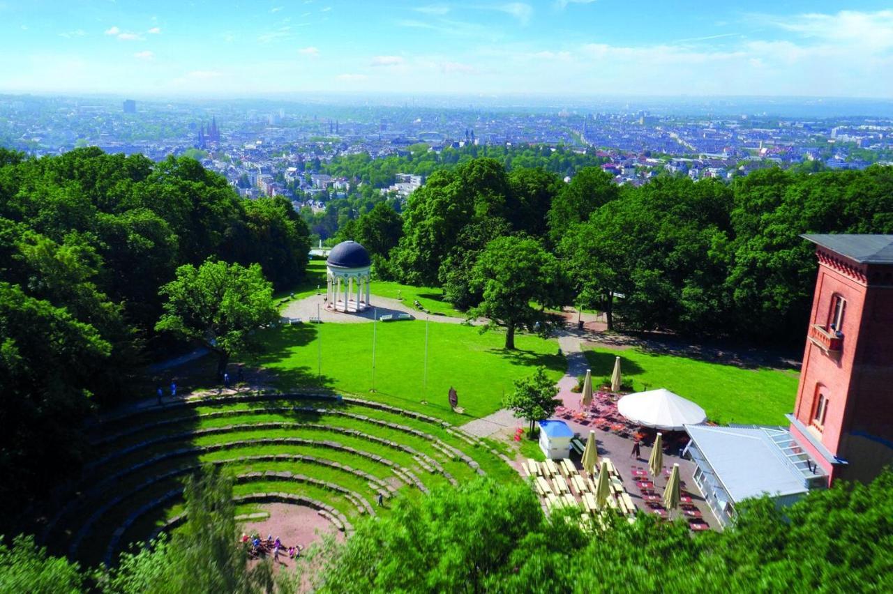 Kleine Wohnung Erdgeschoss Wiesbaden Stadtmitte Bagian luar foto